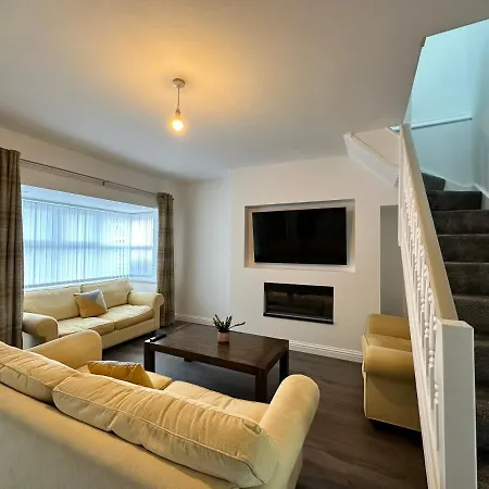 Belsay 4 Bedroom Bungalow With Loft Conversion Horden Exterior photo