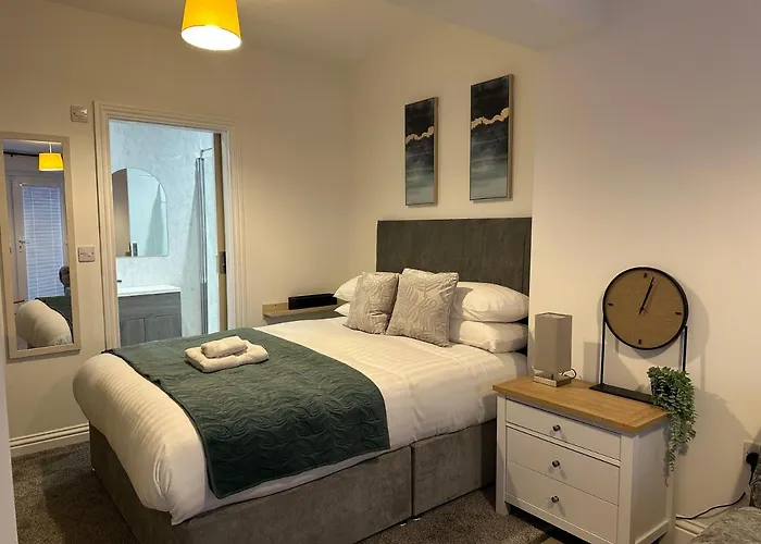 Belsay 4 Bedroom Bungalow With Loft Conversion