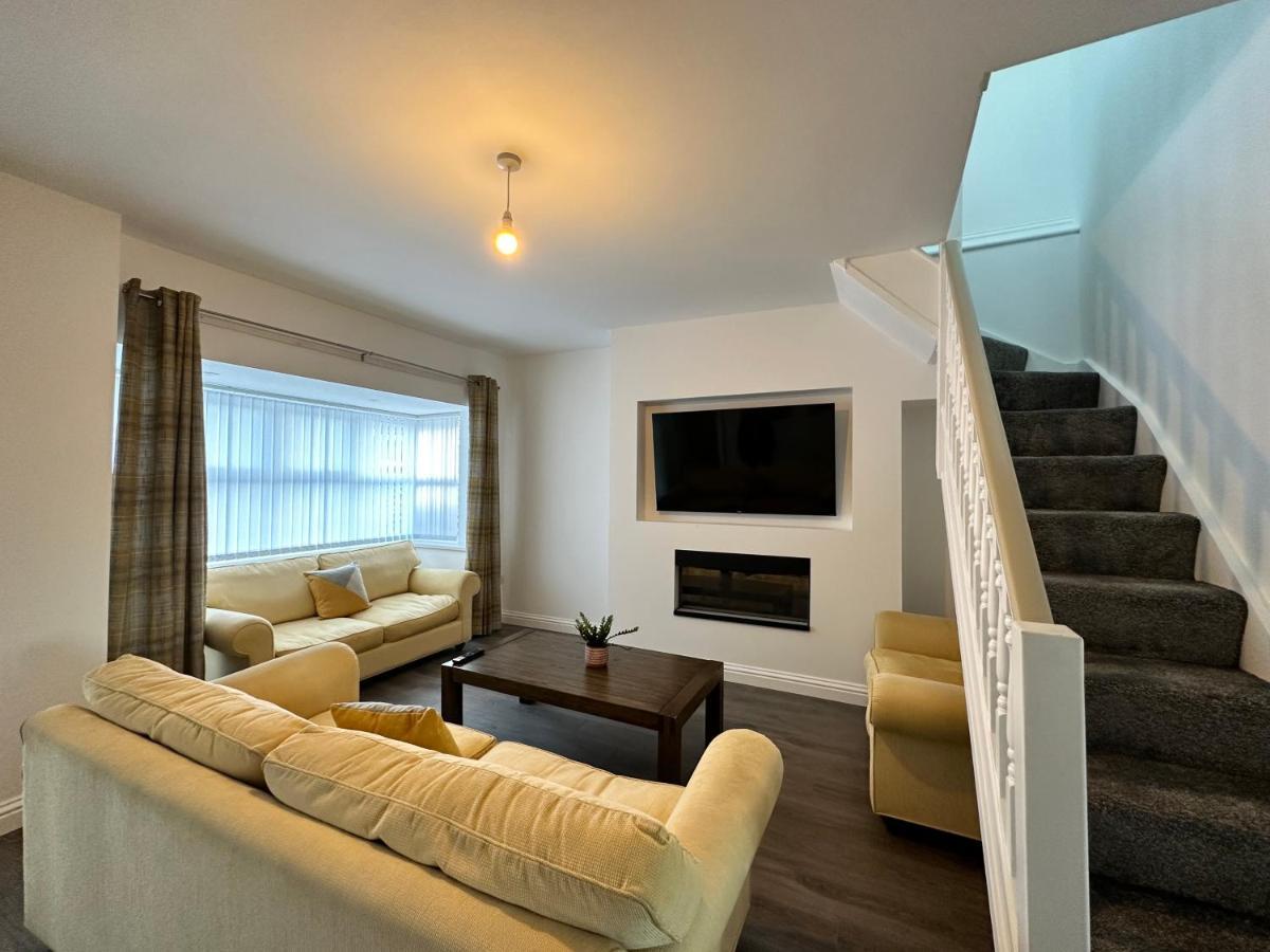 Belsay 4 Bedroom With Loft Conversion Holiday home Horden